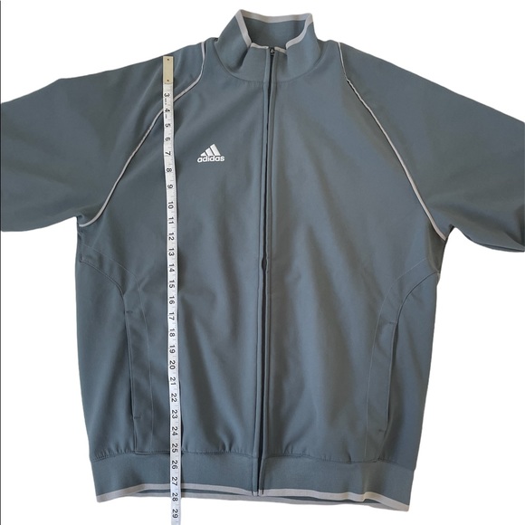 Adidas Light Jacket (L ) - Picture 3 of 6